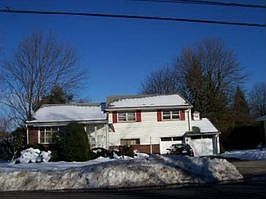 Home for Sale in Oradell Boro, New Jersey $444,900