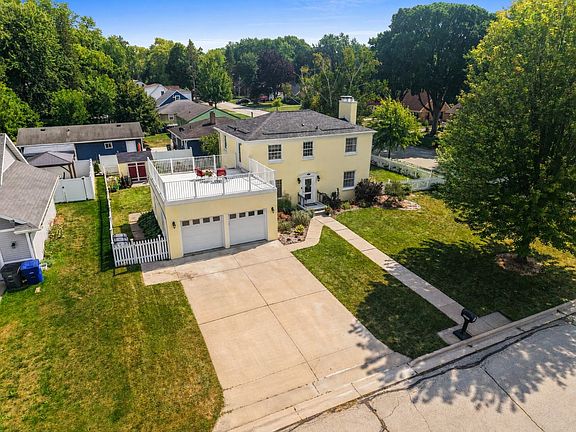 3rd image of 3037 Linck Ct