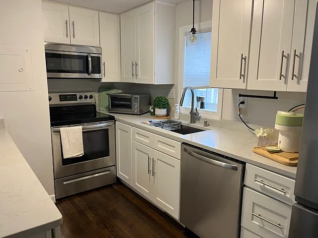 27 Arlington Rd — Photo 1