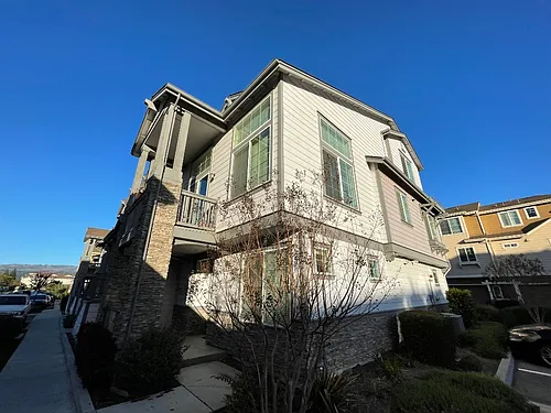 131 Sapphire Ln Photo 1