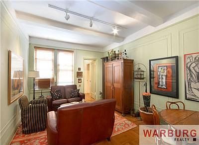 1st image of 16 E 98th St APT 6A