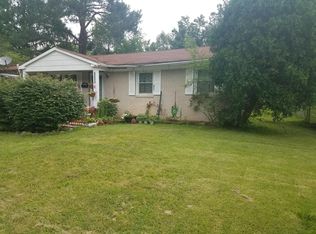 13207 Kerrydale Rd, Woodbridge, VA 22193