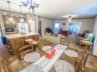 214 Buzzard Bay Rd, Karnack, TX 75661