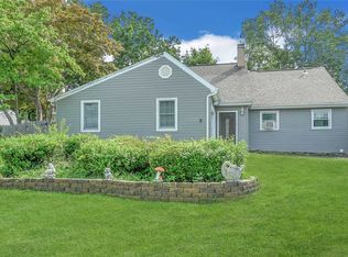 43 Charter Rd, Selden, NY 11784