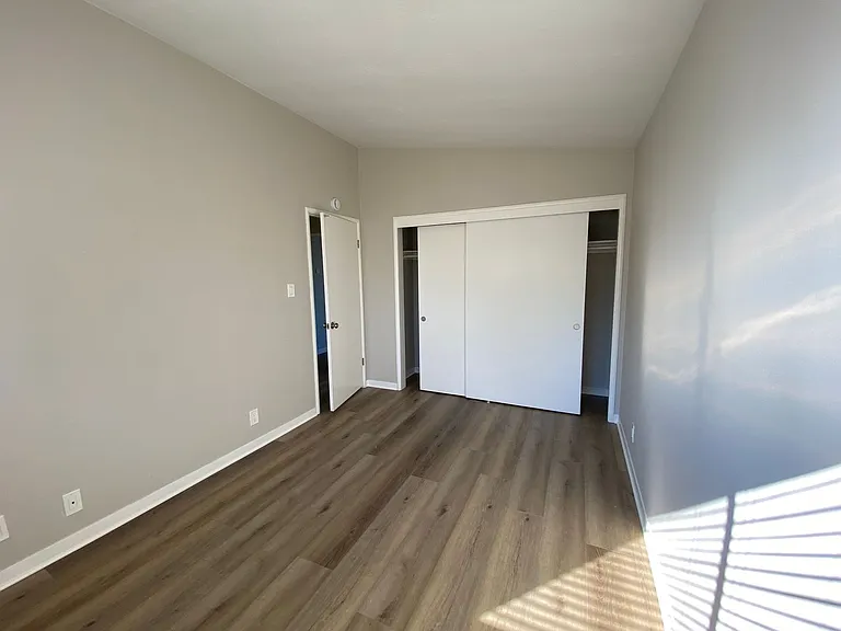 2251 Buena Vista Ave — Photo 16