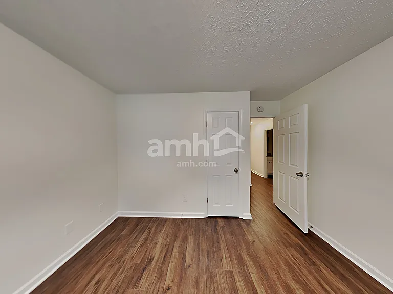 1137 Eastmill Cv — Photo 14