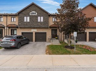 31 Madelaine Dr #3, Barrie, ON L9J 0G8
