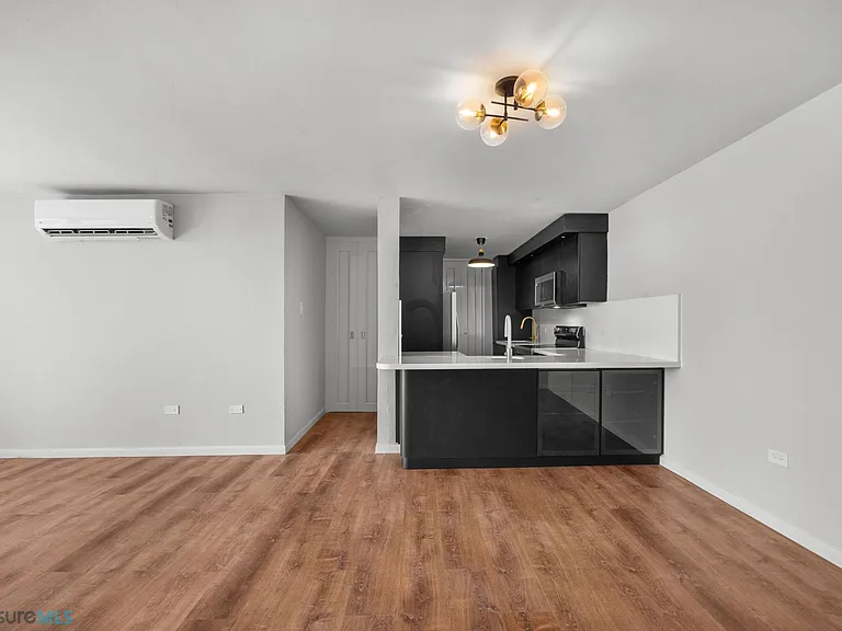 355 Calle Galileo #11L — Photo 12