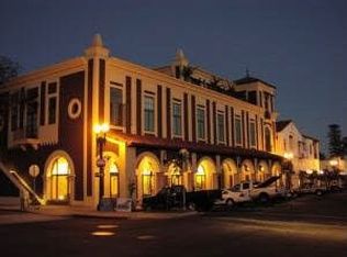 350 Chapala St, Santa Barbara, CA 93101