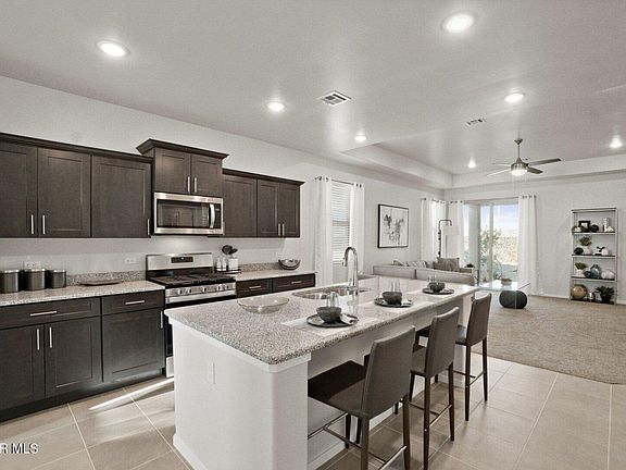 5th image of 13784 Loreina Luz Ave
