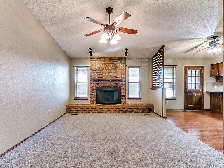 764 Okie Ridge Rd — Photo 4