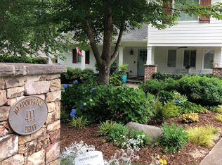 411 Meadowbrook Dr NE, Atlanta, GA 30342