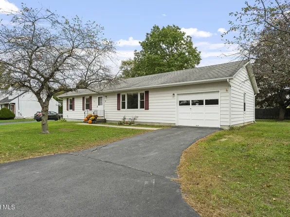 43 Russell Drive, Stillwater, NY 12170