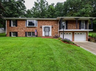 1960 Oak Drive Ext, Salem, VA 24153