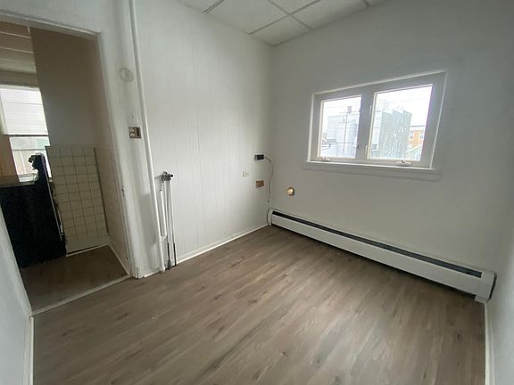 5th image of 136 Congress St APT 2