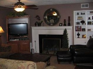1006 Liveoak Dr, Edmond, OK 73034