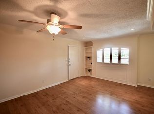 6443 Bayou Glen Rd, Houston, TX 77057