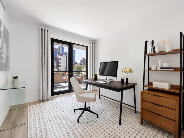 27-09 40th Avenue image 3 of 12