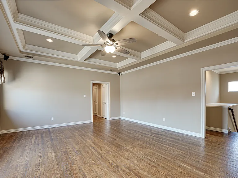 5004 Castle Creek Ct — Photo 28