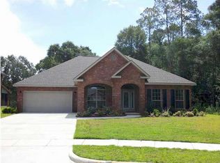 660 Mohegan Cir, Cantonment, FL 32533