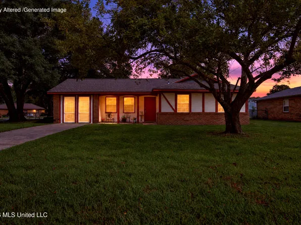 15216 Lawton Dr, Biloxi, MS 39532
