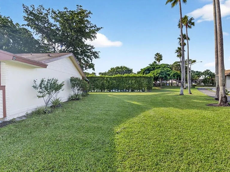 29 Fawlkland Cir — Photo 16