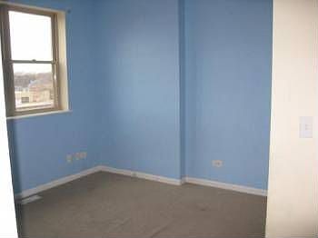 2nd image of 4811 N Sacramento Ave