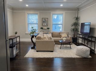 19 Euclid Ave APT 4, Summit, NJ 07901