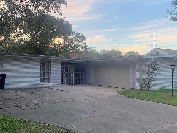 4209 Big Bend Ave, Port Arthur, TX 77642