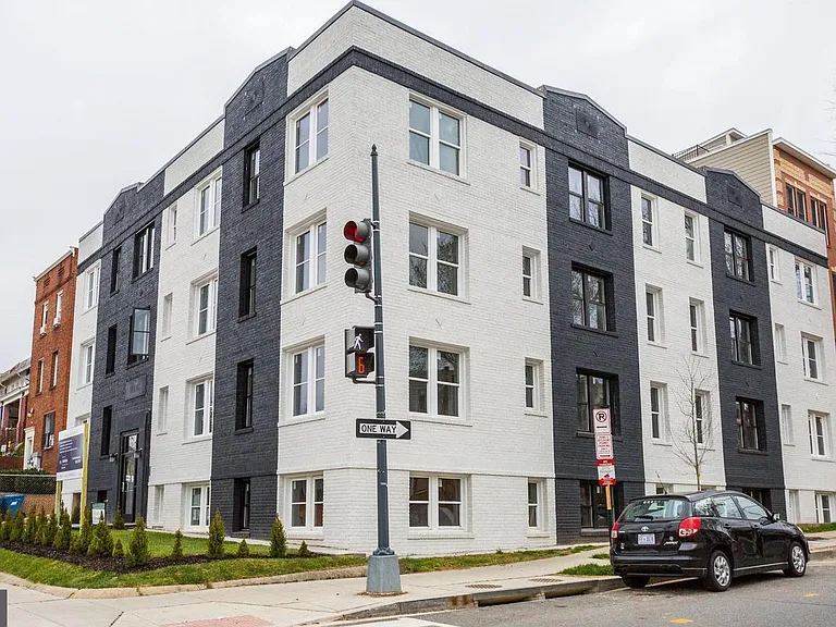 3101 Sherman Ave NW #103 — Photo 2