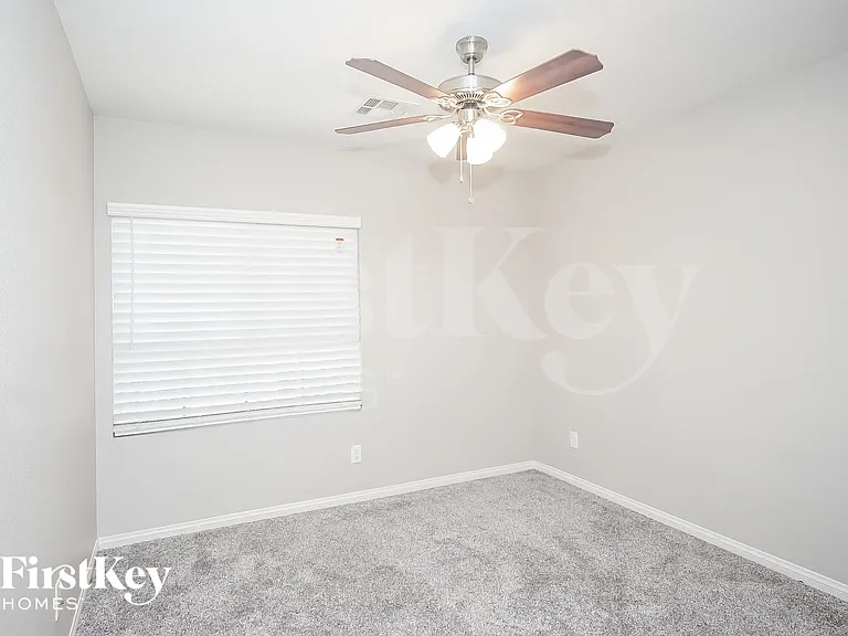 9951 Mills Reef Ct — Photo 11