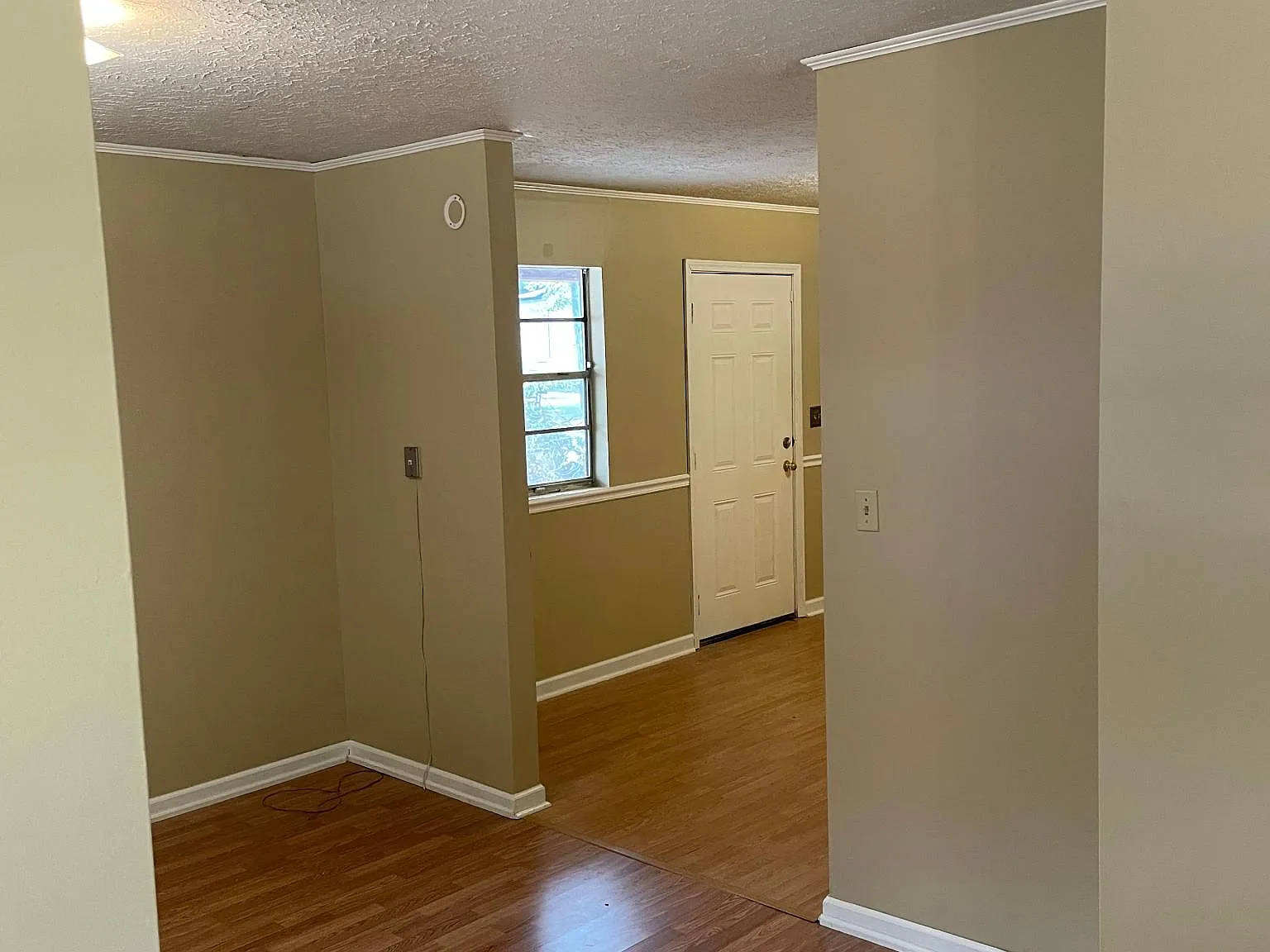 3 bed, 1248 sqft, $925 — Photo 2