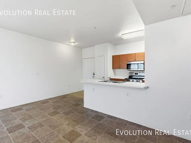 5302 E Van Buren St #3019 — Photo 15