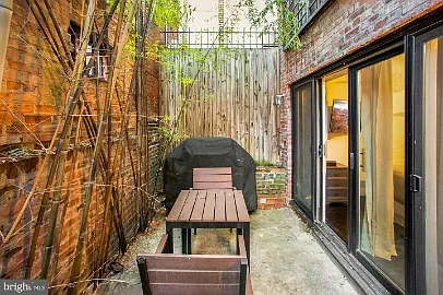 1538 Swann St NW #1 — Photo 11