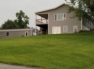 209 River Ct, Waverly, MO 64096