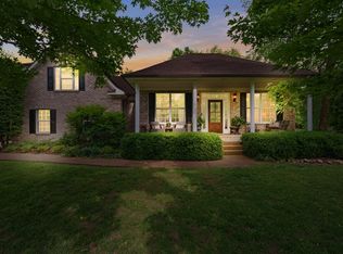 102 Lorelle Cir, Portland, TN 37148