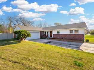 6402 E Oneida St, Wichita, KS 67206