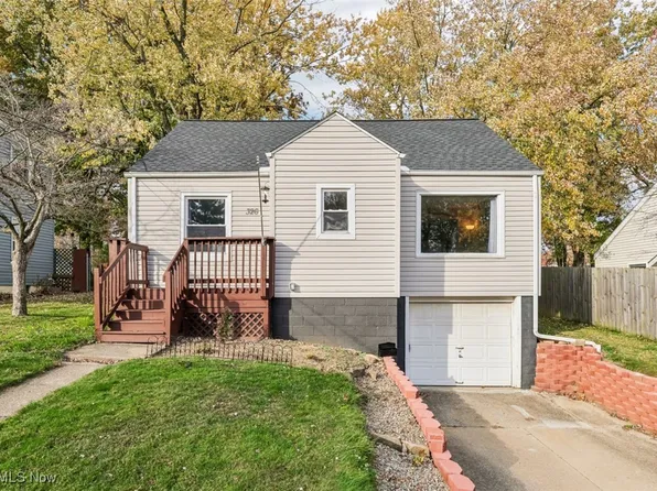 326 Elm St, Wadsworth, OH 44281