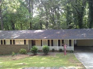 956 Oak Springs Ct, Stone Mountain, GA 30083