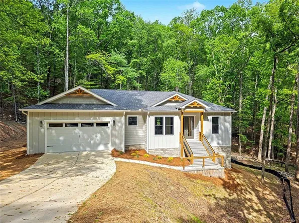 145 Jack Rabbit Dr, Waleska, GA 30183