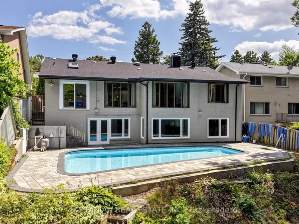 57 Sumner Heights Dr, Toronto, ON M2K 1Y5