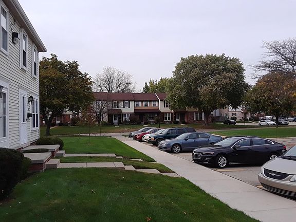4th image of 36420 Park Place Dr