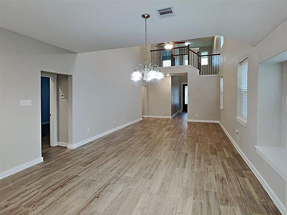 4th image of 1211 Casal Springs Ct