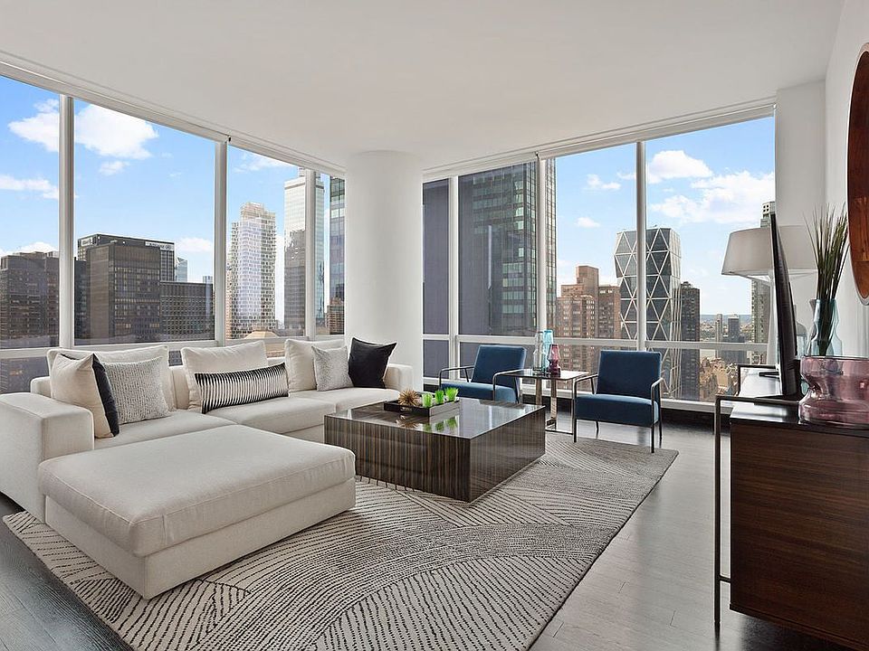 1st image of 157 W 57th St APT 41B