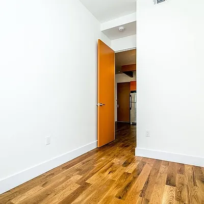 Rented by Sher Management | media 33