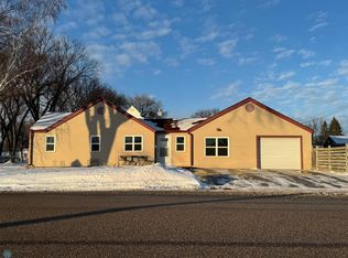 1000 13th St N, Moorhead, MN 56560