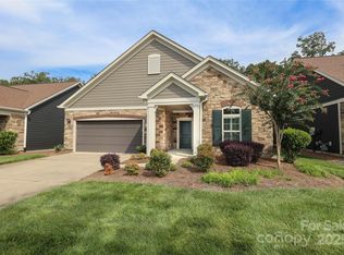 1188 Avalon Pl, Matthews, NC 28104