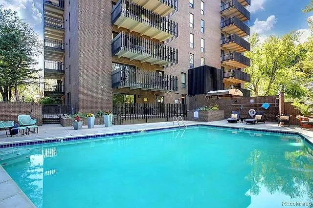 460 S Marion Pkwy #1252-B — Photo 46