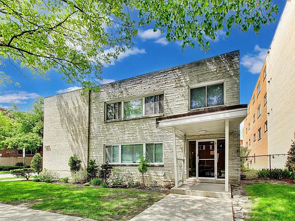 2nd image of 1008 Washington Blvd APT 9