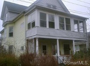 21 Bragaw St, New London, CT 06320